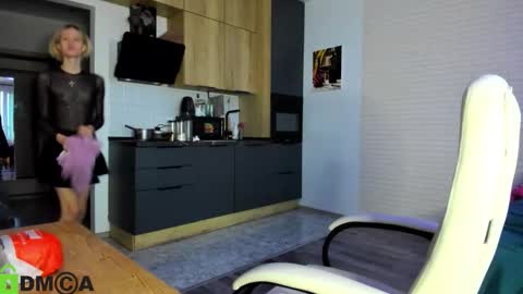 Snapshot of _alice_kitty chatting on October 28, 4:46 am Gaylord online show from October 28, 4:46 am