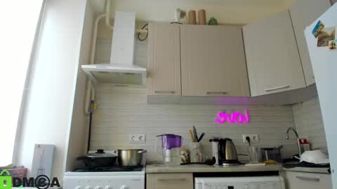 Snapshot of _alice_kitty chatting on March 10, 9:01 am Gaylord online show from March 10, 9:01 am