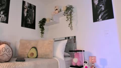 Karo online show from October 4, 10:51 pm