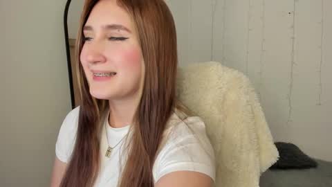 _allisongomez online show from March 4, 1:35 am