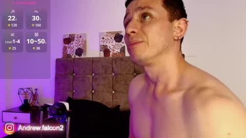 _andrewfalcon2 online show from November 1, 8:19 pm