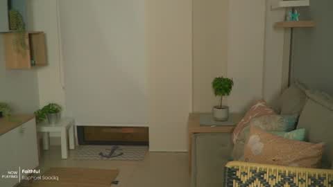 Angie -  online show from April 23, 11:50 pm