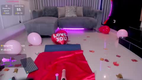 Ana online show from February 14, 10:01 pm