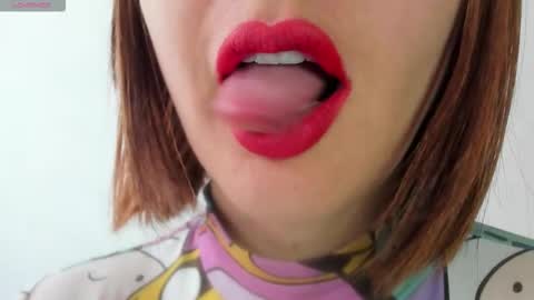 antonia online show from March 27, 3:57 pm