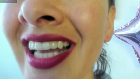 antonia online show from May 26, 8:37 pm