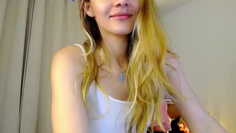 _babieswink online show from January 6, 8:24 pm