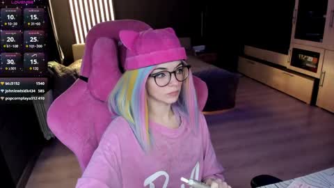 Olivia Subscribe to my Fansly -   online show from May 26, 11:33 pm