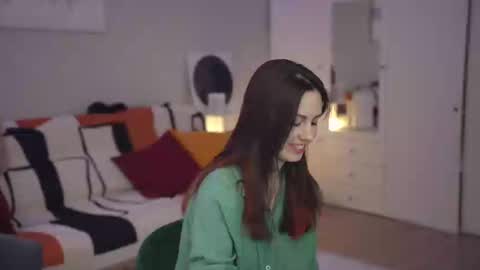 Lili online show from February 28, 10:20 am