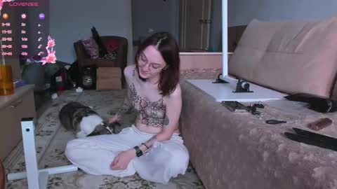 Christina Chris online show from September 12, 7:10 am