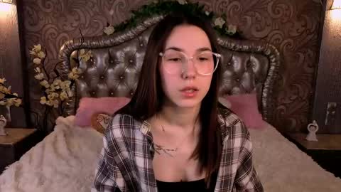 Cindy . online show from March 18, 5:24 am