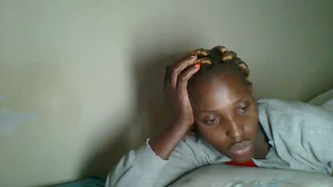 clara online show from February 14, 6:02 am