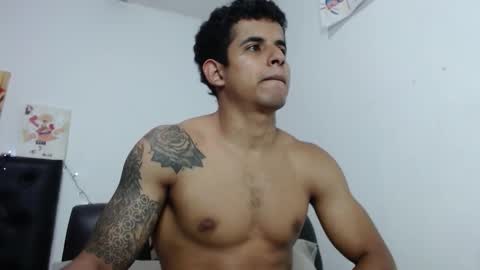  crissgex  online show from November 28, 1:35 am