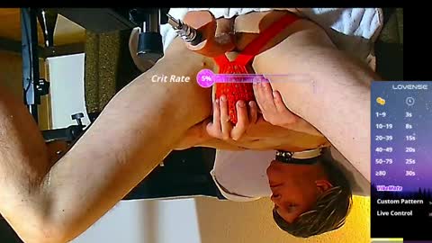 Love to feel  my ass stuffed until exploding cum... online show from April 28, 7:07 pm