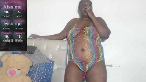  Dennis Brown online show from December 2, 2:02 am