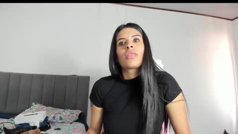 _elektrah online show from February 10, 9:04 pm