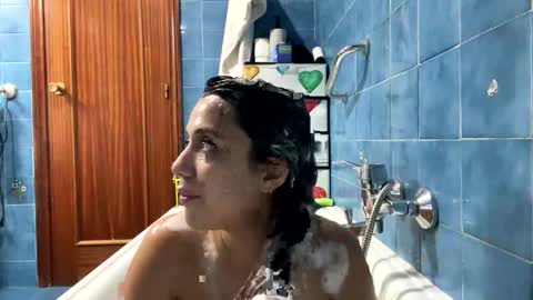 Snapshot of _elena_barra chatting on January 13, 6:38 pm  elena barra online show from January 13, 6:38 pm