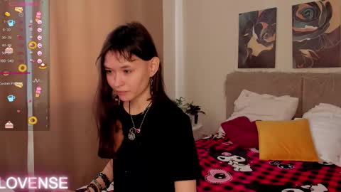 _emily__strike_ online show from February 24, 3:53 am