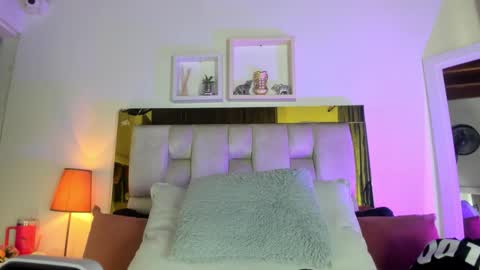 Isabella online show from October 27, 12:16 pm