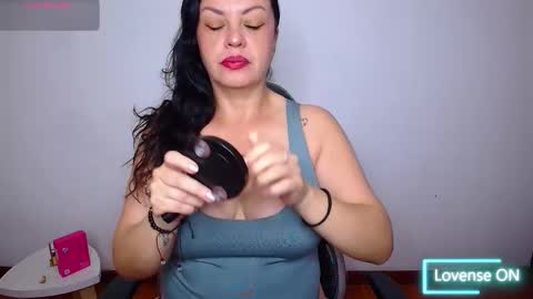 Eva Smith online show from February 4, 12:42 pm