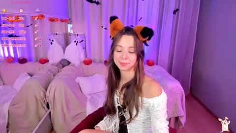 Snapshot of _fluffybunny_ chatting on October 24, 5:03 pm Goldy Grace online show from October 24, 5:03 pm