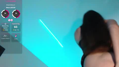 Snapshot of _fox_sexy_ chatting on October 8, 8:20 am  fox sexy  online show from October 8, 8:20 am