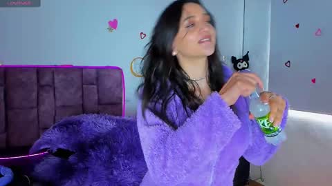 Snapshot of _gabbyx_ chatting on February 16, 5:26 pm Gabby online show from February 16, 5:26 pm