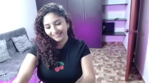 Gia Independent model online show from March 4, 1:02 am