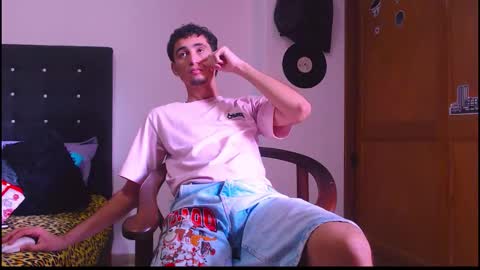 GsusssFeets online show from November 8, 6:55 pm