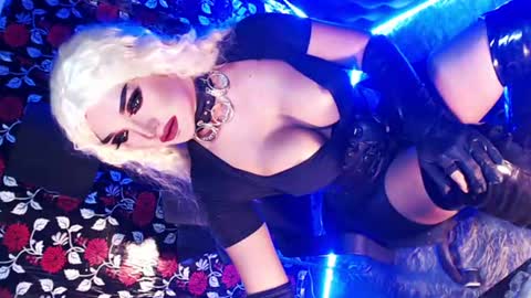 GoDDess  Chloe online show from June 15, 7:17 pm