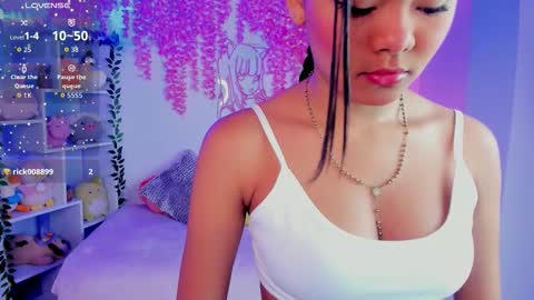 Hanna Botero online show from November 21, 5:44 pm