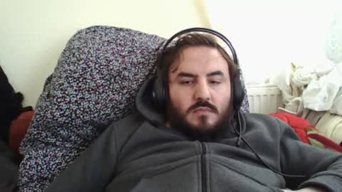  hasanhz.  online show from February 20, 10:28 am