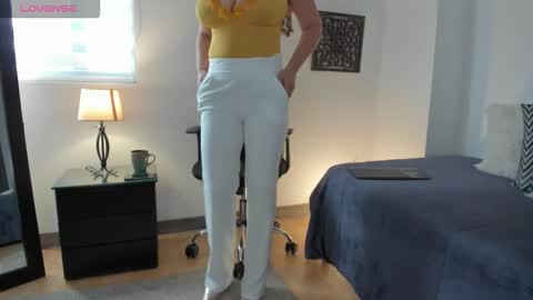 Jeniffer hot online show from December 19, 2:12 pm