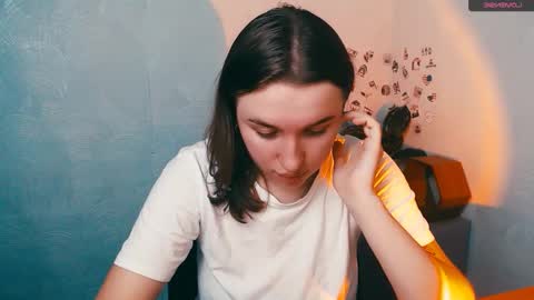 Jolia online show from November 27, 5:37 am