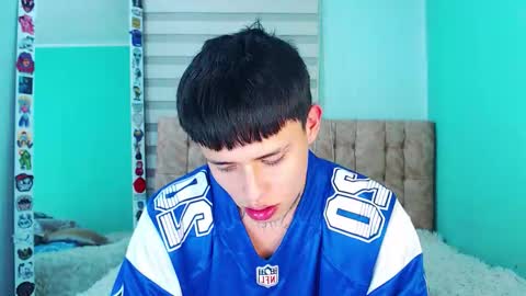 mod online show from December 6, 12:18 am