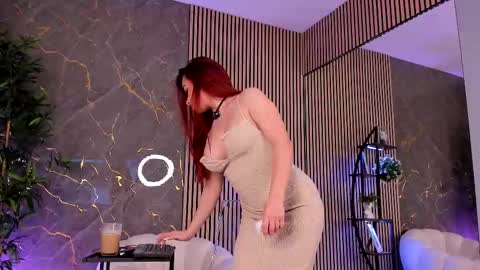 Kim online show from February 25, 4:43 pm