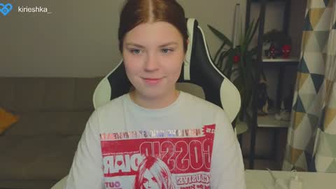 Snapshot of _kirieshka chatting on January 10, 6:17 pm Molly   Emily online show from January 10, 6:17 pm