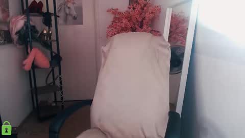 Aleksa online show from February 19, 11:49 am