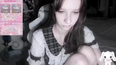  kuro  online show from March 17, 4:45 pm