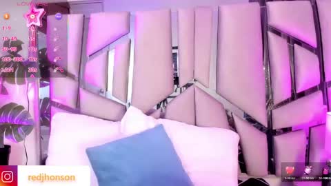 Lanna  online show from April 14, 11:35 am