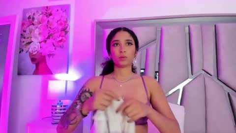 Snapshot of _lanna_jhonson_ chatting on February 17, 6:06 pm Lanna online show from February 17, 6:06 pm