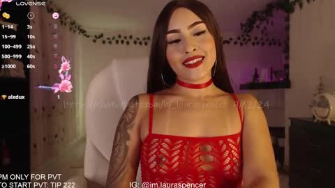 Laura online show from December 10, 2:27 am