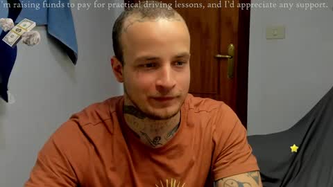 Layne online show from June 6, 11:27 am
