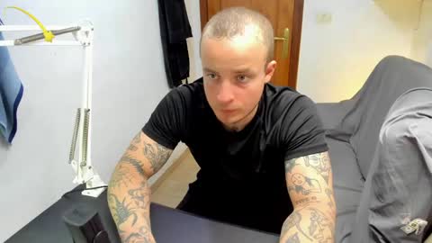 Layne online show from May 31, 3:11 pm
