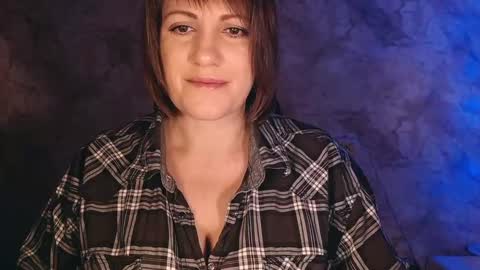 Letty online show from December 14, 9:45 pm