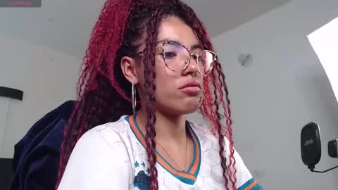 Lili  online show from February 20, 8:14 pm