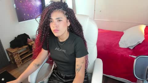 Lili  online show from February 2, 8:30 pm