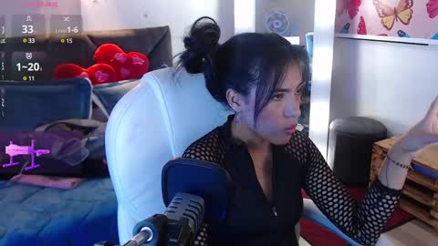 Lili  online show from March 8, 9:08 pm