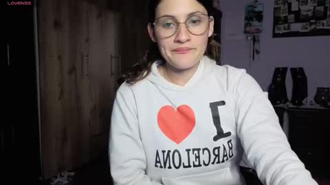 Lindasy online show from February 17, 5:17 am