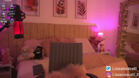 Lissana online show from February 5, 3:20 pm