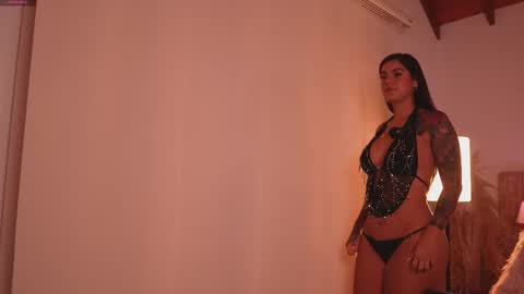 Lissana online show from December 20, 9:55 pm